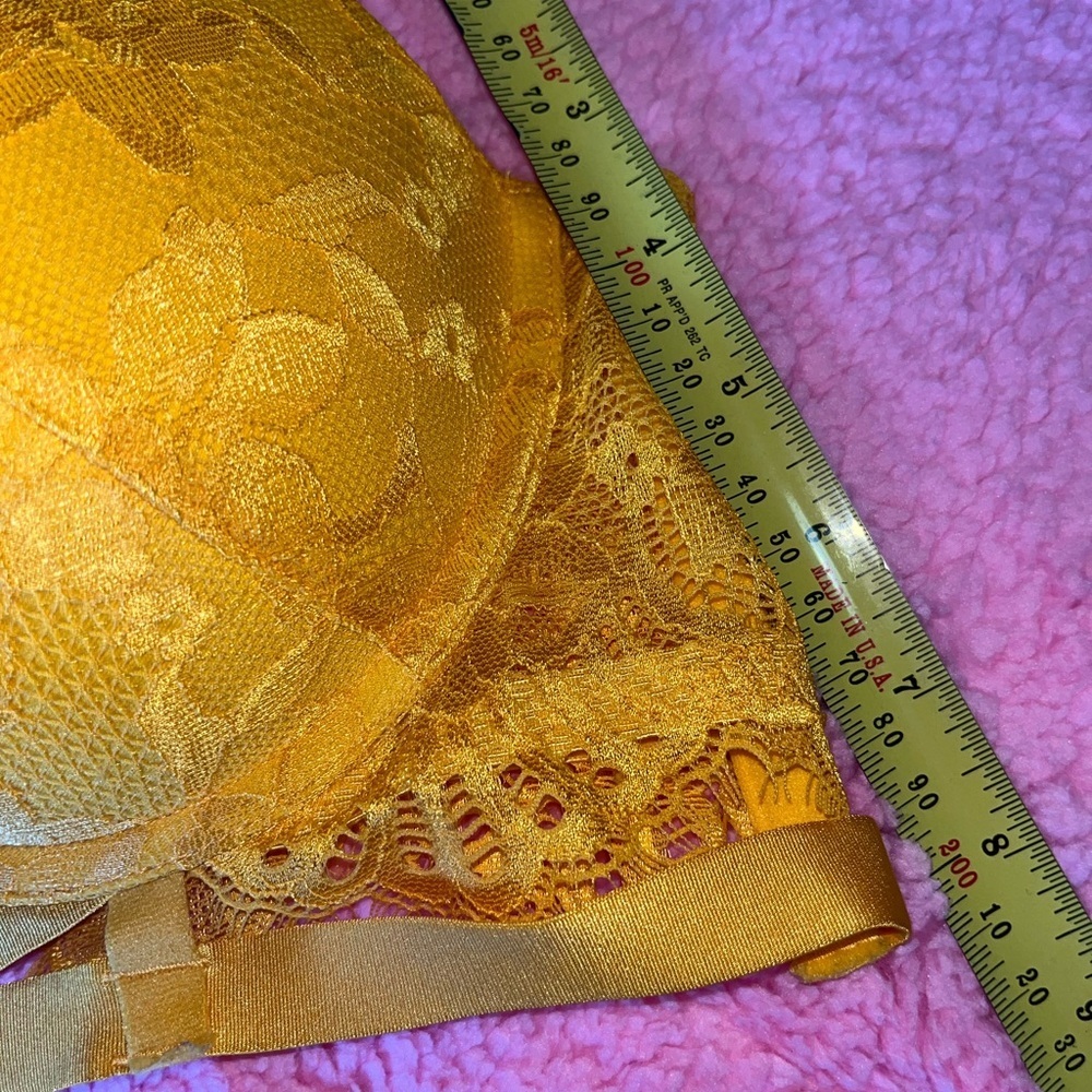 2 for $40 La Senza Beyond Sexy Bra - Picture 3 of 9